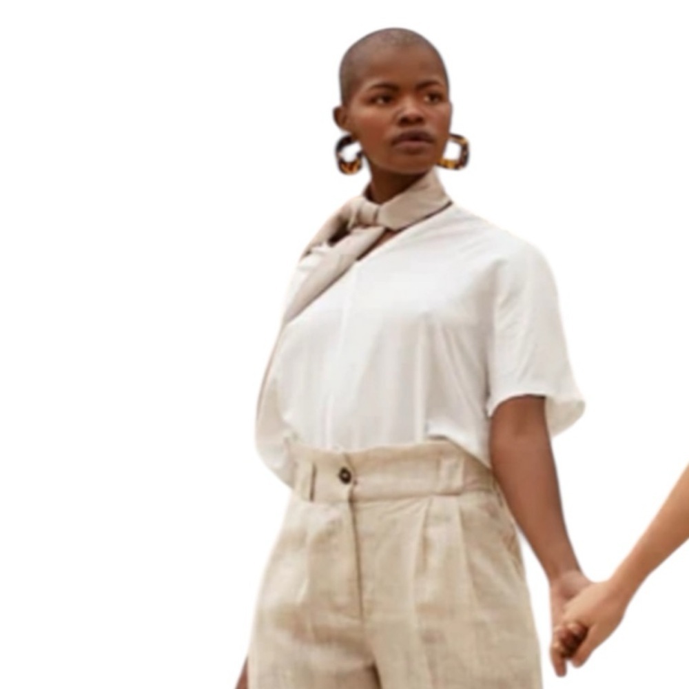 HANNAH LAVERY White V-Neck Short Sleeve With A Dolman Cut Blouse for Women